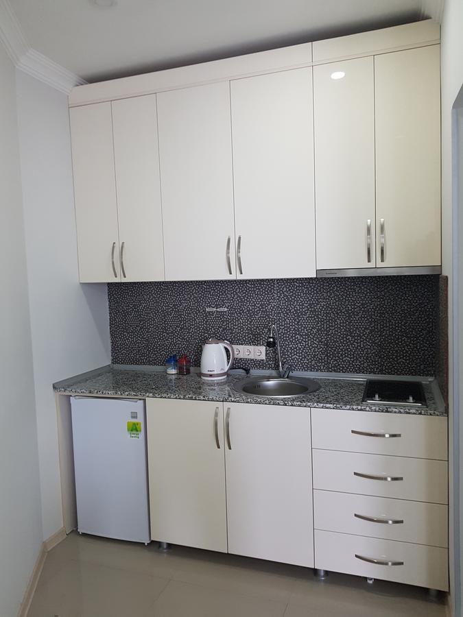 Apartment In Front Of Mcdonald'S Batumi Exterior foto