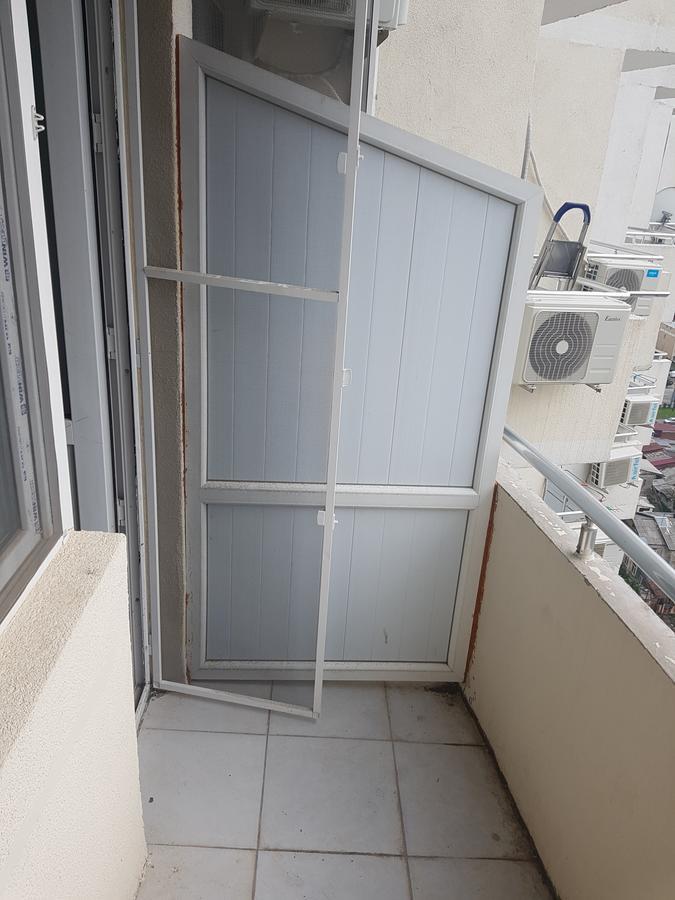 Apartment In Front Of Mcdonald'S Batumi Exterior foto